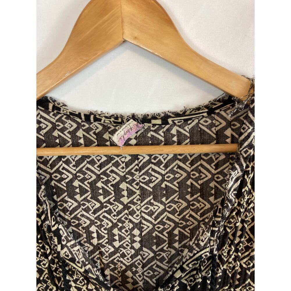 Free People Marlow Pintuck Dress Size XS - Picture 3 of 6